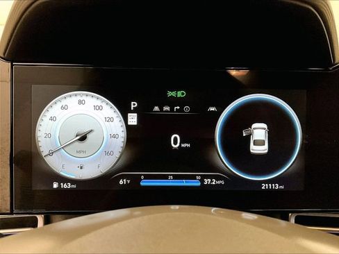 Used 2024 Hyundai Elantra SEL w/ Convenience Package FWD image 19