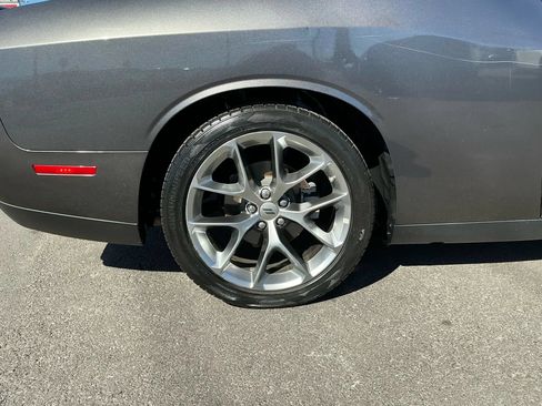Used 2022 Dodge Challenger GT RWD image 12
