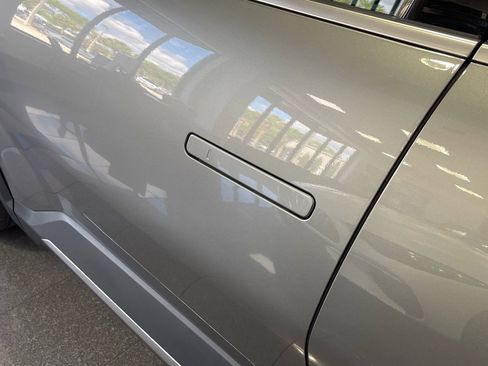 Used 2024 Kia EV9 Light Long Range image 14