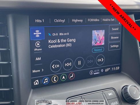 Used 2023 GMC Acadia AT4 image 23