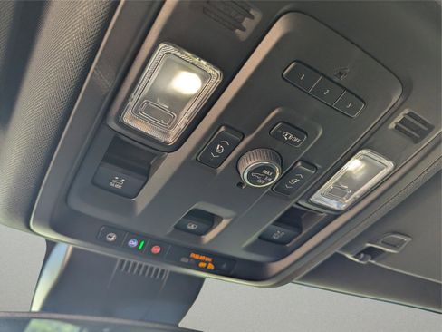 Used 2023 Chevrolet Tahoe RST w/ Luxury Package image 25