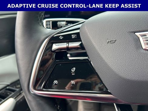 Used 2025 Cadillac Lyriq Sport AWD/4WD image 14