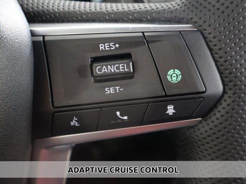 New 2026 Mitsubishi Outlander SEL image 6