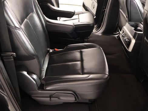 Used 2024 Ford Expedition Max XLT image 16