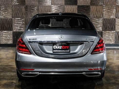 Used 2018 Mercedes-Benz S 560 4MATIC Sedan image 10