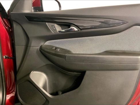 Used 2025 Chevrolet TrailBlazer LT image 25