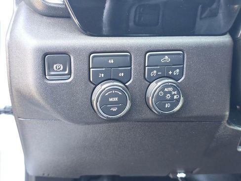 Used 2025 Chevrolet Silverado 2500 LT w/ Convenience Package AWD/4WD image 20