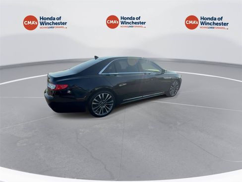Used 2019 Lincoln Continental Select w/ Continental Climate Package AWD/4WD image 8