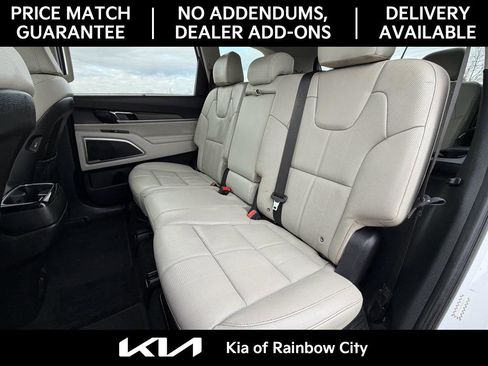 Used 2022 Kia Telluride EX image 14
