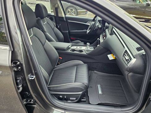 New 2026 Genesis G70 2.5T Prestige AWD/4WD image 28