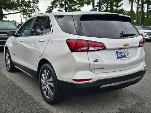 Used 2024 Chevrolet Equinox LT FWD image 3