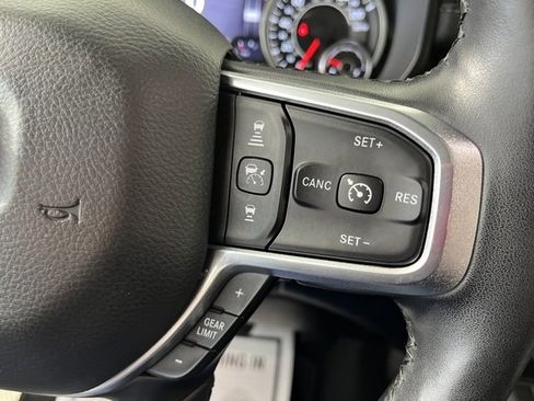 Used 2019 RAM 1500 Laramie image 22