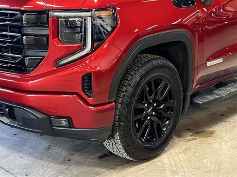 Used 2023 GMC Sierra 1500 Elevation image 8