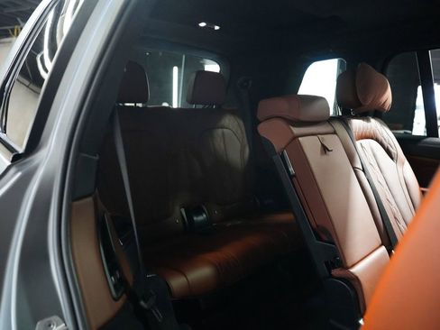 Used 2024 BMW X7 M60i w/ Executive Package AWD/4WD image 42