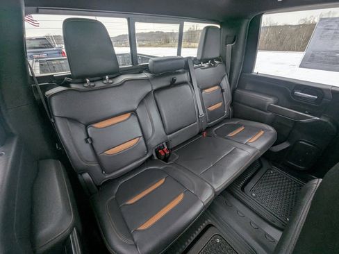 Used 2022 GMC Sierra 2500 AT4 w/ AT4 Preferred Package image 23