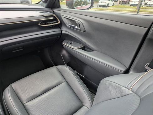 Certified 2023 Toyota Crown Limited image 14