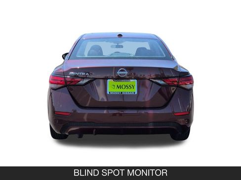 Used 2025 Nissan Sentra SV FWD image 9