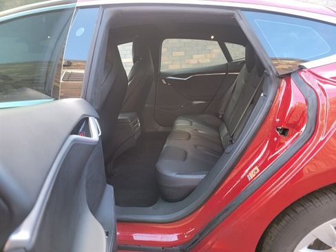 Used 2017 Tesla Model S 90D image 30