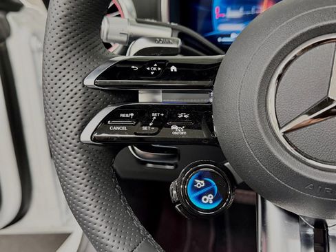 Used 2024 Mercedes-Benz SL 55 AMG 4MATIC image 26