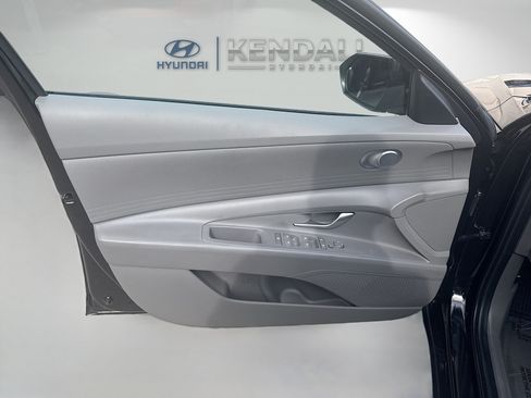 Used 2024 Hyundai Elantra SEL FWD image 17