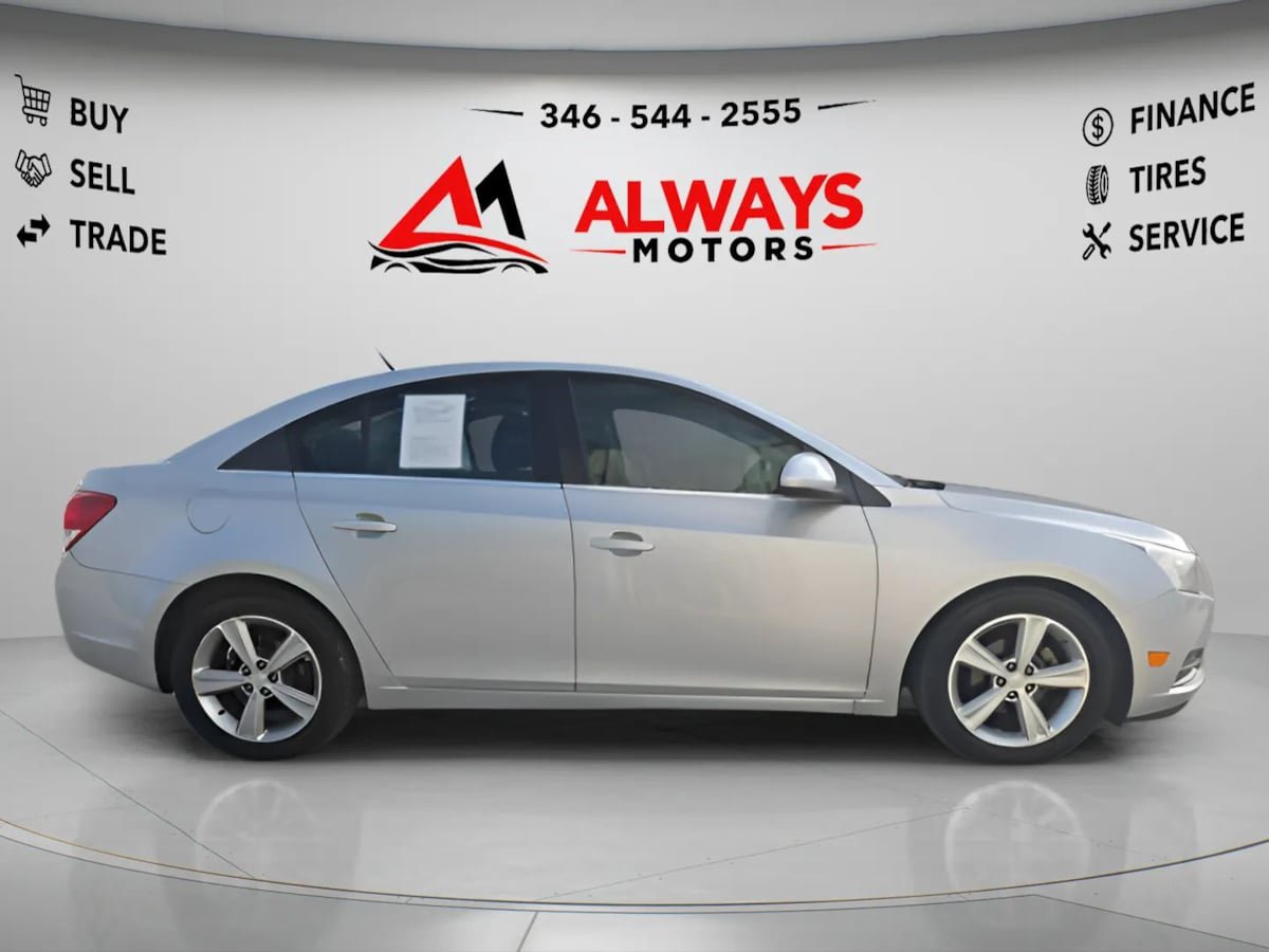 Used 2012 Chevrolet Cruze LT FWD image 8