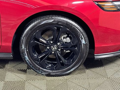 Used 2025 Honda Accord SE image 23