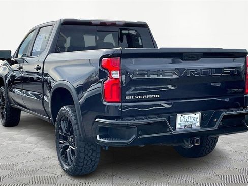 Used 2023 Chevrolet Silverado 1500 ZR2 w/ Technology Package image 13