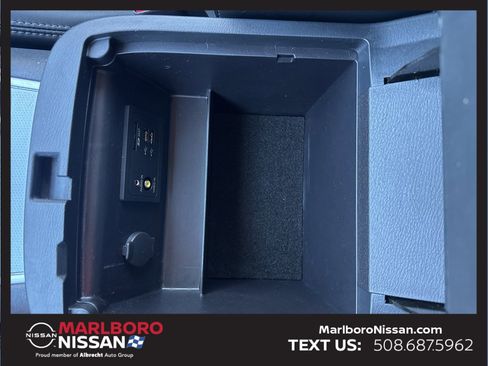 Certified 2017 Nissan Pathfinder SL w/ SL Premium Package image 35