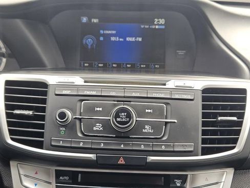 Used 2013 Honda Accord LX image 15