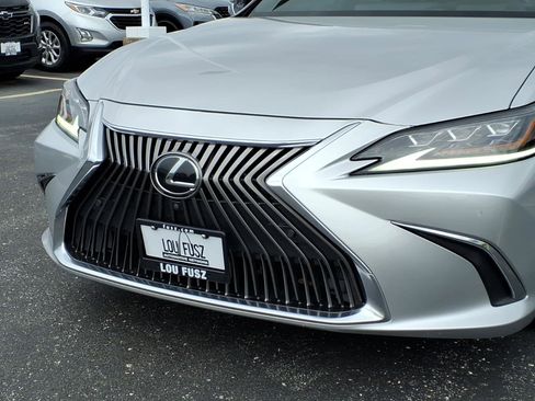 Used 2019 Lexus ES 350 Ultra Luxury FWD image 35