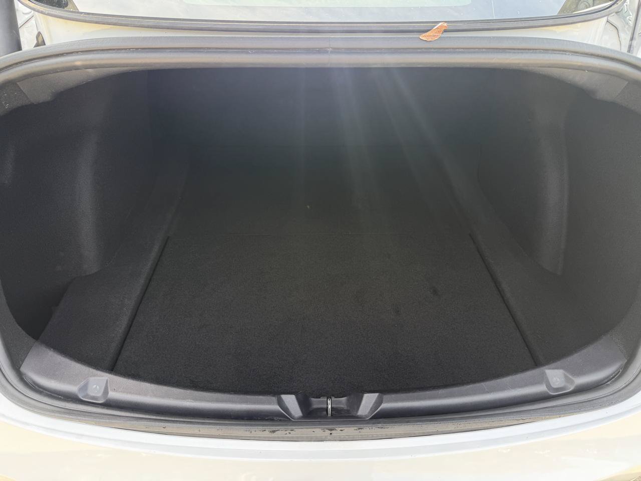 Used 2022 Tesla Model 3 Long Range AWD/4WD image 13