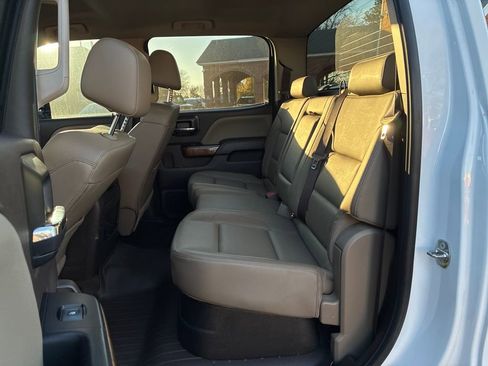 Used 2018 GMC Sierra 2500 SLT w/ Duramax Plus Package image 25