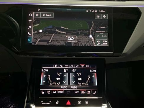 Used 2024 Audi Q8 e-tron Prestige w/ Prestige Package AWD/4WD image 40