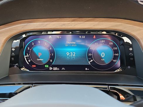 New 2026 Volkswagen Atlas SE image 20