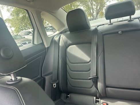 Used 2023 Volkswagen Jetta SEL FWD image 12
