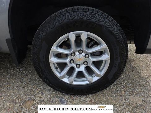 Used 2026 Chevrolet Silverado 1500 LT AWD/4WD image 37