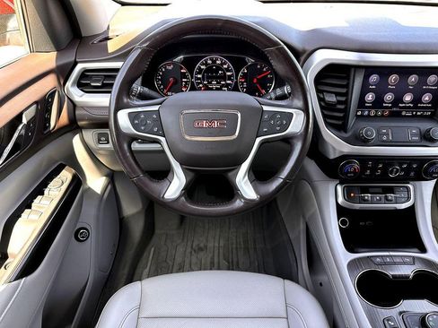 Used 2021 GMC Acadia SLT w/ Technology Package image 24