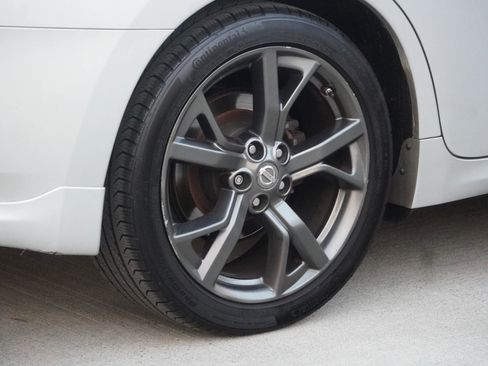 Used 2014 Nissan Maxima 3.5 SV w/ Sport Package image 25