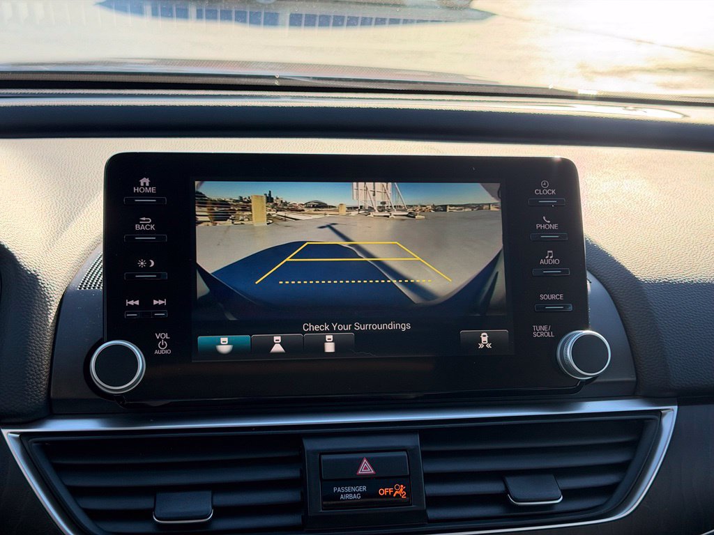 Used 2018 Honda Accord EX image 15
