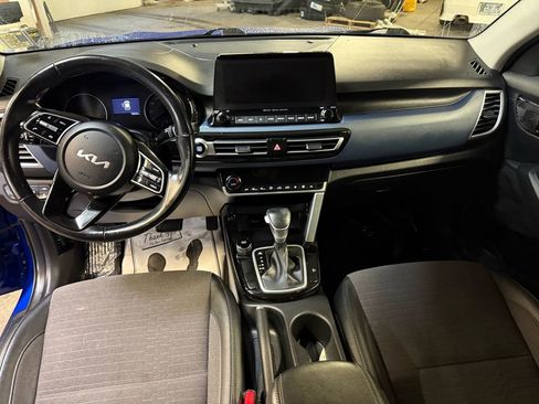 Used 2022 Kia Seltos S image 14