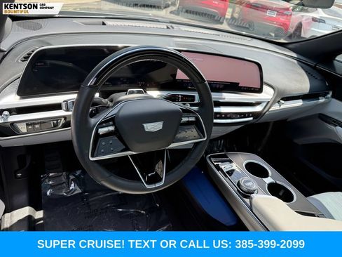 Used 2024 Cadillac Lyriq Sport AWD/4WD image 27