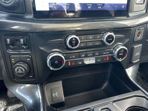 Used 2022 Ford F150 XLT w/ Equipment Group 302A High image 35