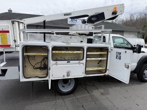 Used 2013 Ford F450 XL w/ Heavy Service Suspension Pkg image 10