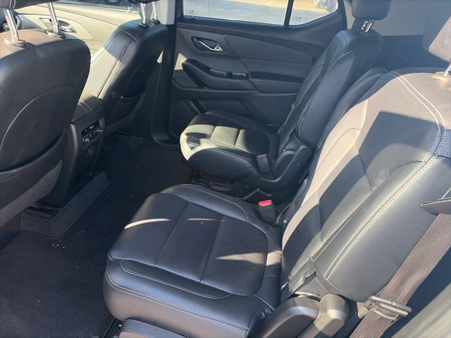 Used 2021 Chevrolet Traverse LT FWD image 10