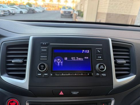 Used 2017 Honda Ridgeline RT image 12