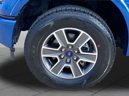 Used 2017 Ford F150 XLT w/ Equipment Group 302A Luxury AWD/4WD image 10