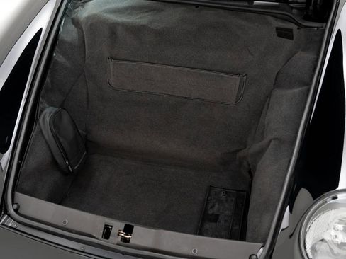 Used 1996 Porsche 911 Turbo image 18
