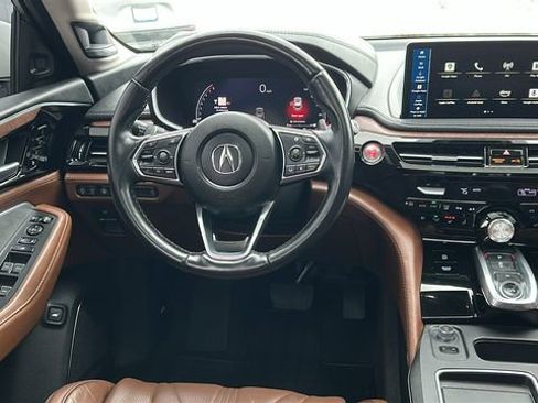Certified 2025 Acura MDX w/ Advance Package image 23