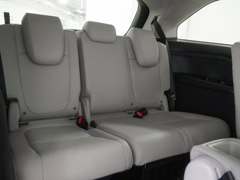 New 2026 Honda Odyssey EX-L image 38