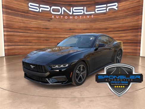 Used 2025 Ford Mustang Premium image 1